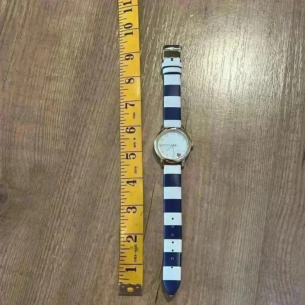 🕰️ Calvin Hill Navy & White Striped Watch – Gold Tone – Heart Detail - Picture 5 of 6